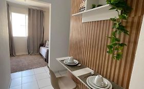 Apartamento Completo - Piscina, Pet Friendly, Academia No coração da Cidade